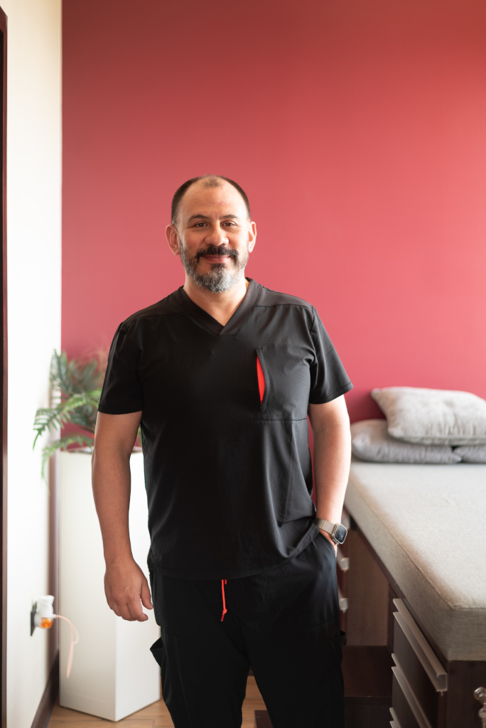 Dr. Pedro Brol